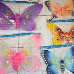 11 Silk Butterflies
2 Large 27 " 19" $15 Each
6 Middle 20” 14" $10 Each
3 Small 12” 7" $5 Each