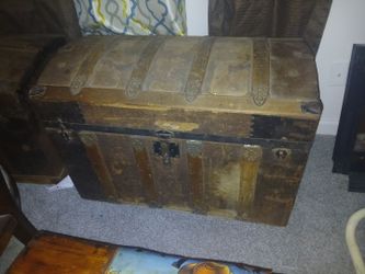 Old trunk