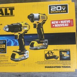DEWALT DRILLS COMBO KIT