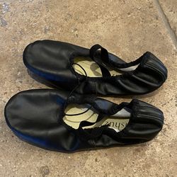 DANSHUZ Girls Black Leather Ballet Shoes Size 5M