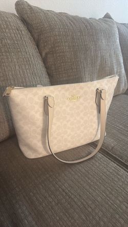 Like New Coach Bag
