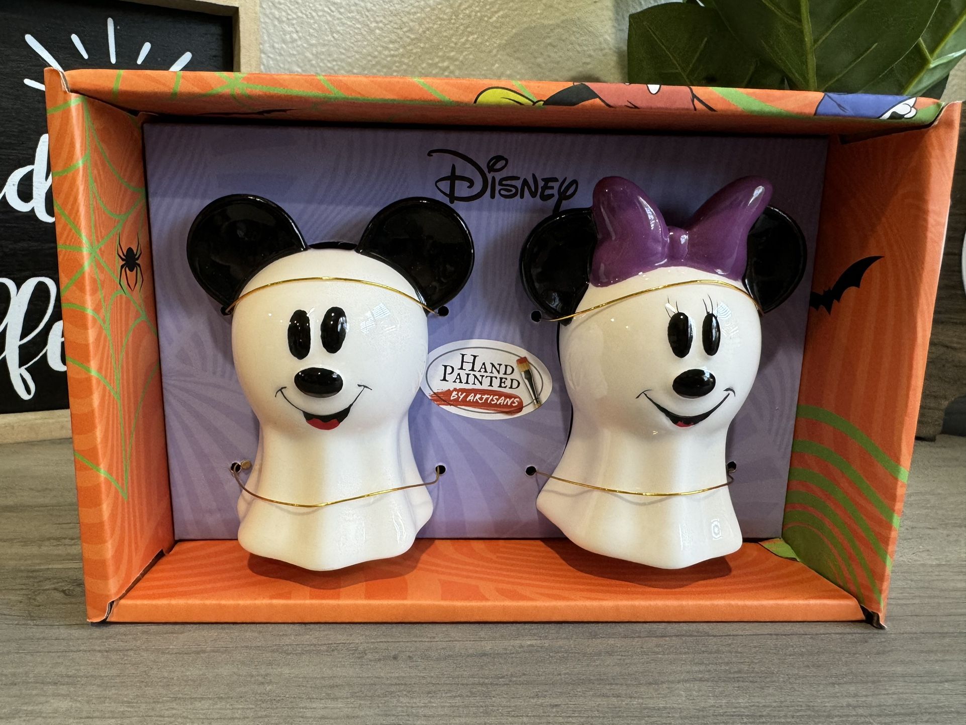 Mickey & Minnie Salt & Pepper Shaker