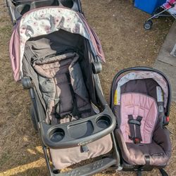 Graco Click Connect Car Seat And Stroller 