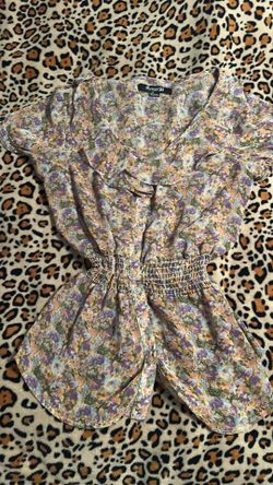 Women’s Floral short sleeve top