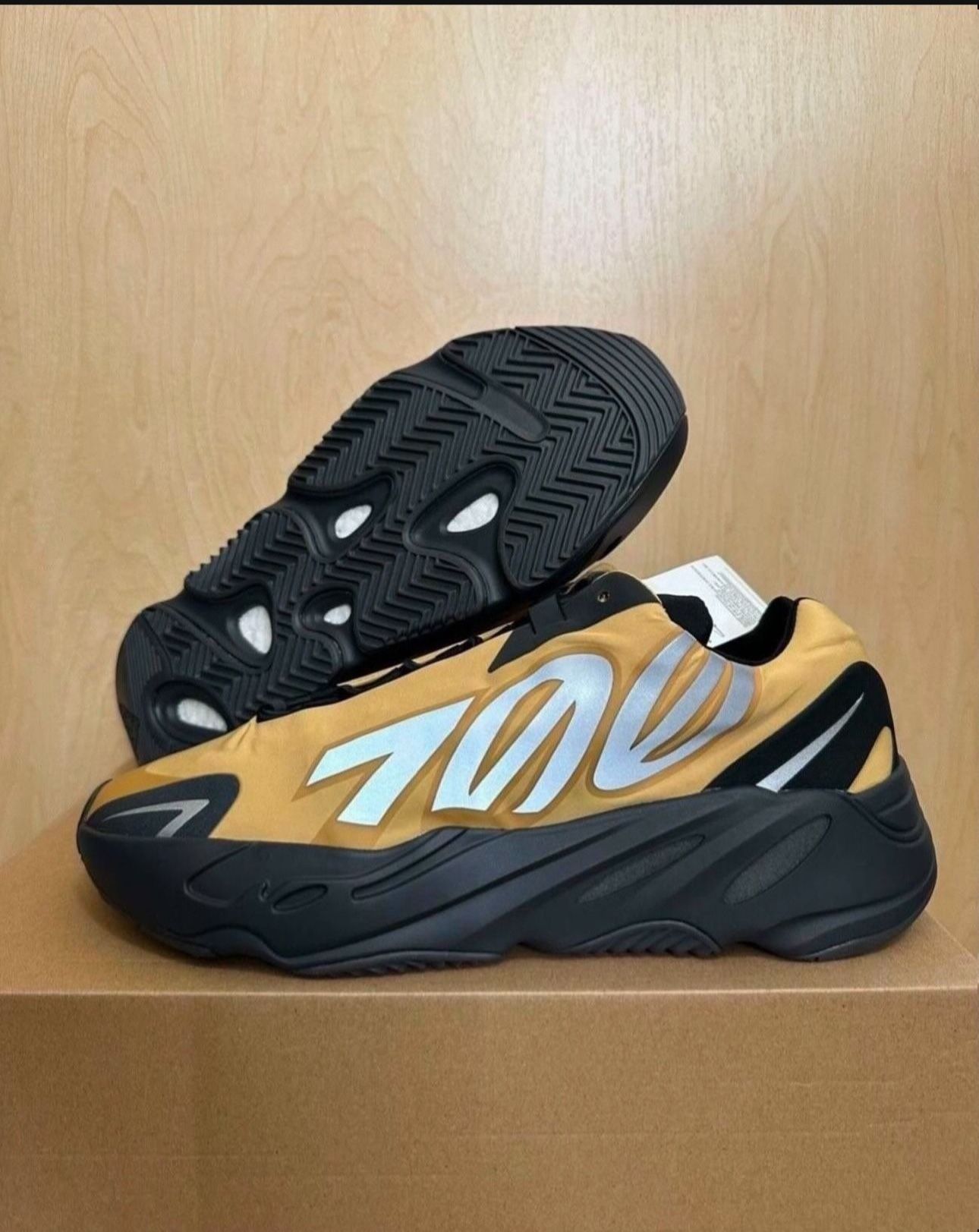 Adidas Yeezy 700 Boost MNVN Honey Flux Size 12 GZ0717 Brand New 