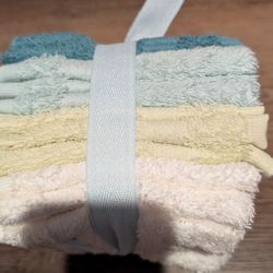 New Set of 12 Washcloths