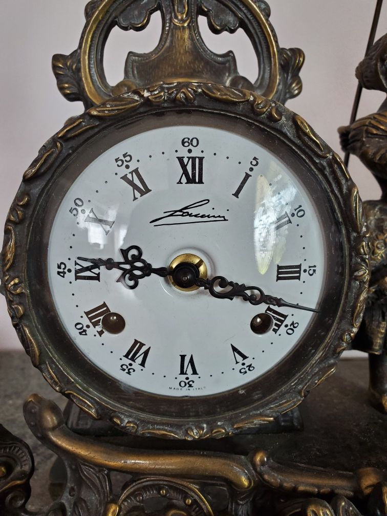 Lancini mantle clock