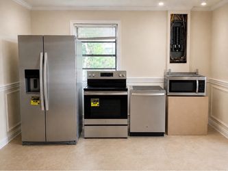 six piece home appliance package deal