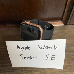 Apple Watch Series SE - LIMITED TIME OFFER