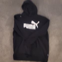 Puma Hoody. Size L