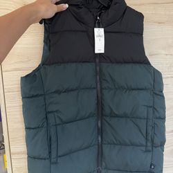Gap Kids Puffer Vest