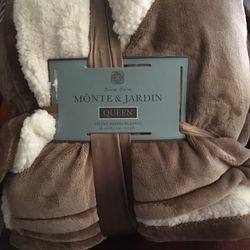Monte & Jardin Sherpa Blanket