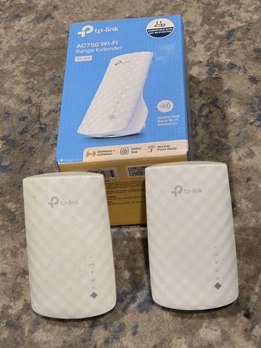 Extend Your Wifi Signal! Multiple Extenders