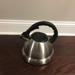 Tea pot With black handle  (Free delivery To 5 Cities in 3 Cty)