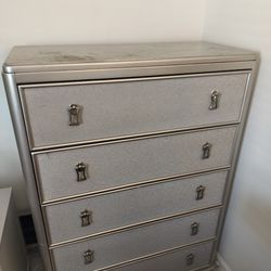 Silver 5 Drawer Dresser with Jewelry/Small Item Storage