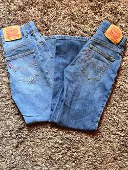Levi jeans youth size