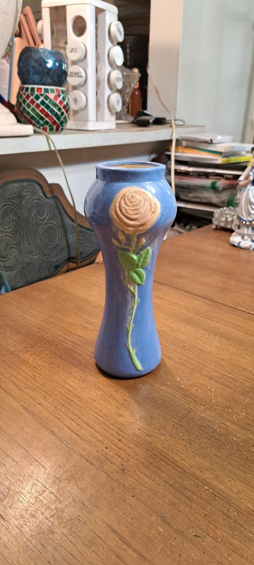 Vintage 1985 Blue Porcelain Bud Vase With Embossed Flower On Each Side 8.75" Tall 