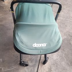 Doona Carseat Stroller 