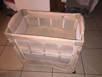 Arms reach co sleeper