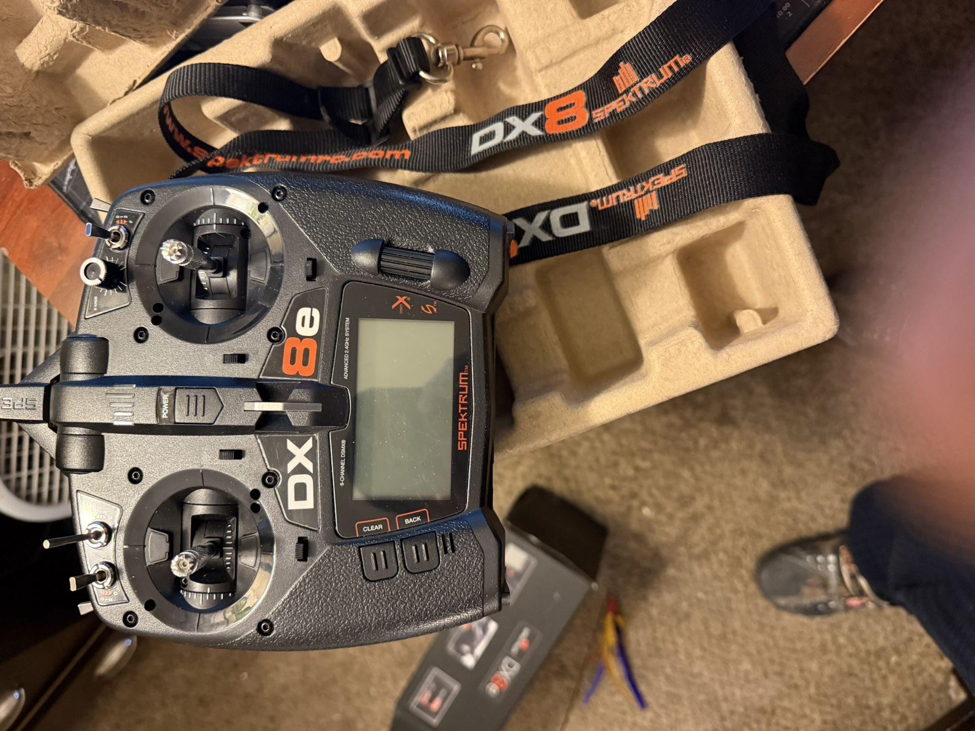 DX8E