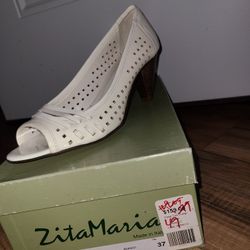 Zita Maria Else  Peep  Toe Pump 