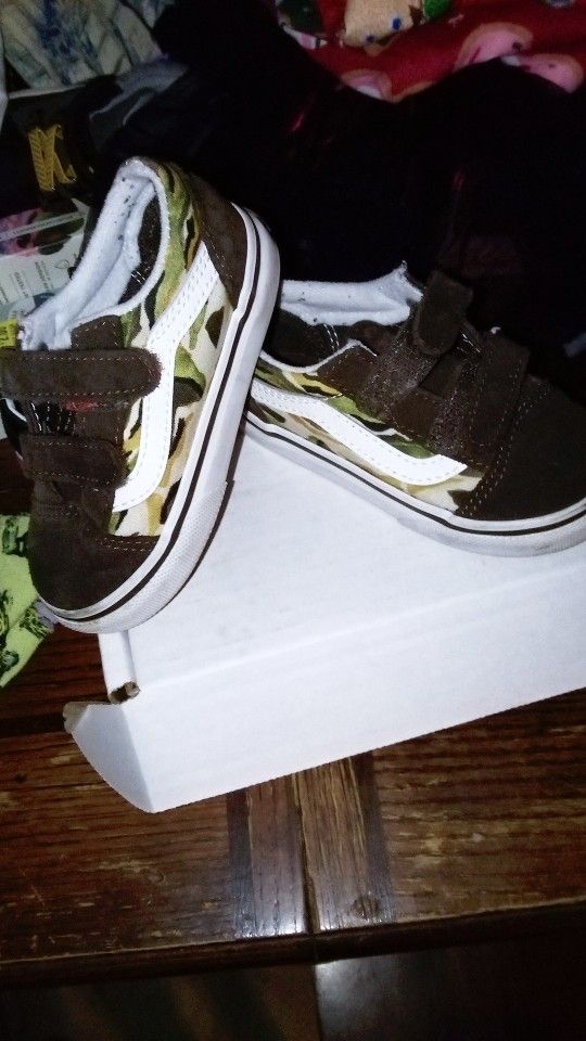 Toddler Vans