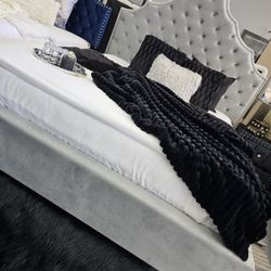 ✨️ King, Cal King, Queen Bed Frame ✨️ Furniture Sectionals, Bedrooms, Dining Avail 