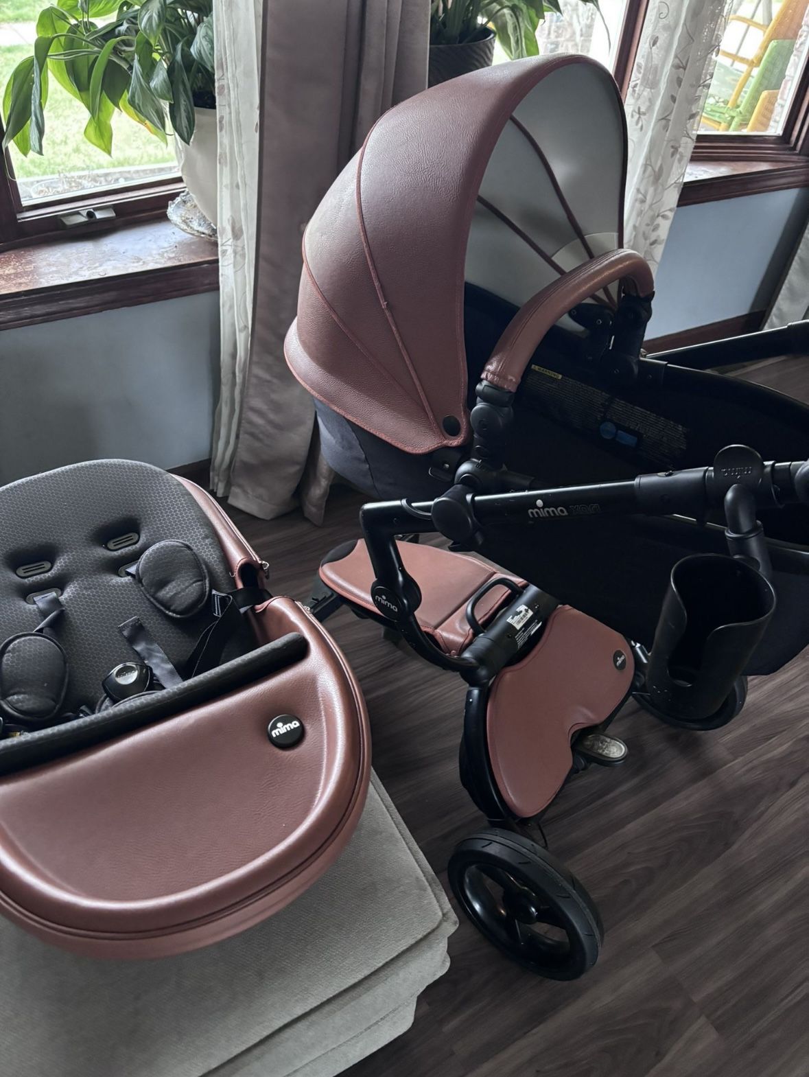 Mima Xari - Luxury Stroller  - Camel + Black 