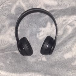 Beats Solo 4 Bluetooth Wireless Headphones 