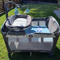 High end Graco Pack n play - excellent condition