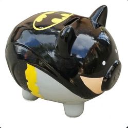 AWESOME BATMAN PIG CERAMIC EMPTY PIGGY BANK. 