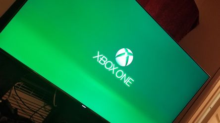 Xbox one...500 gig....runs great.