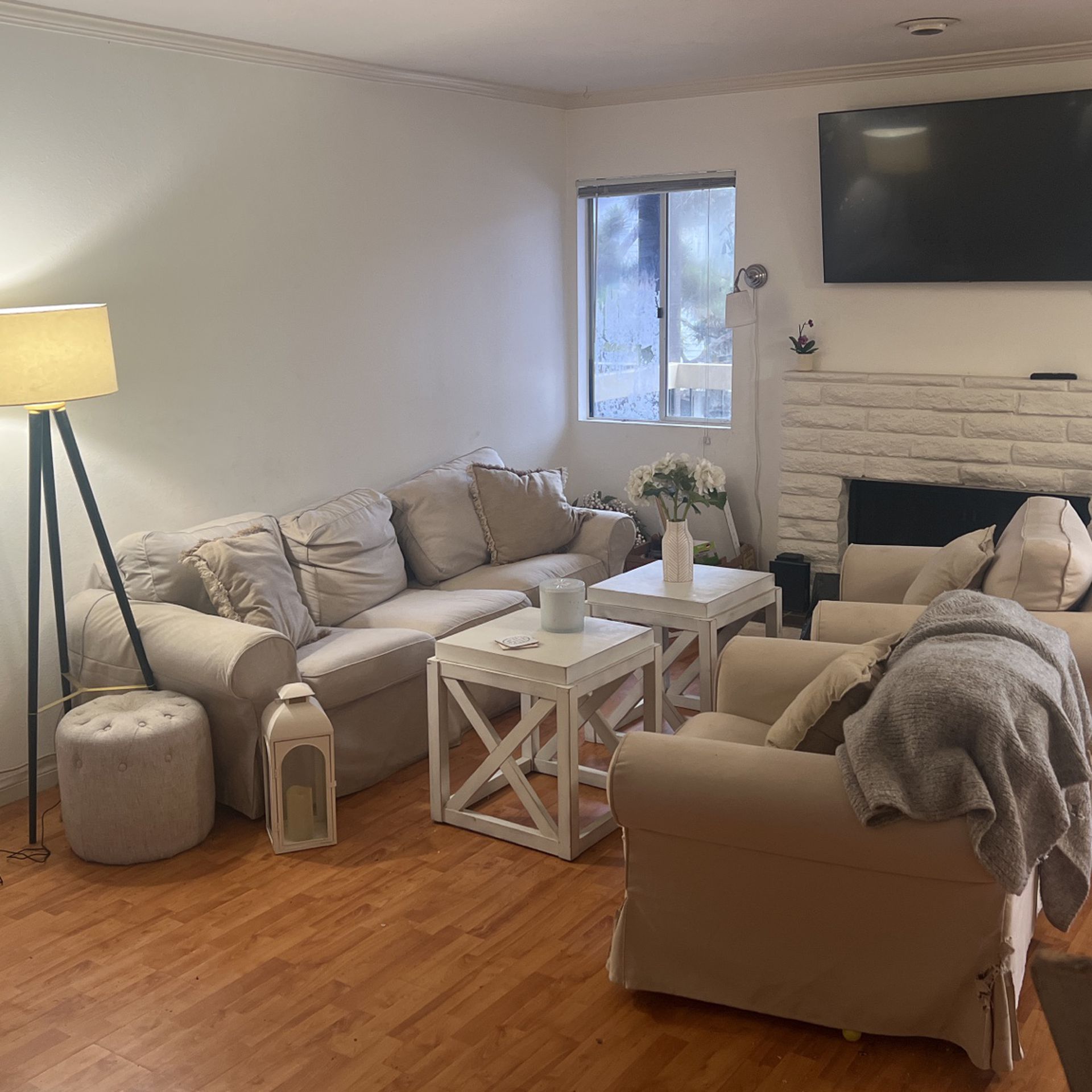 White Tables / Living Room Decor 