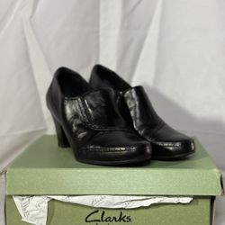 Clarks Black Leather Heels – New, Never Worn