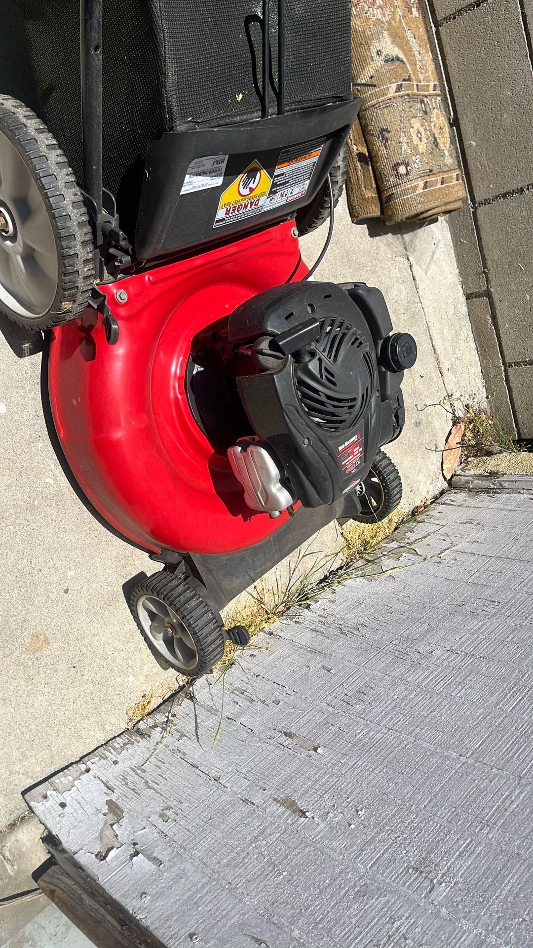 Lawn Mower - YARD MACHINE