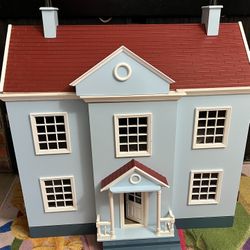 Vintage Bombay Outlet Dollhouse  Rare Find