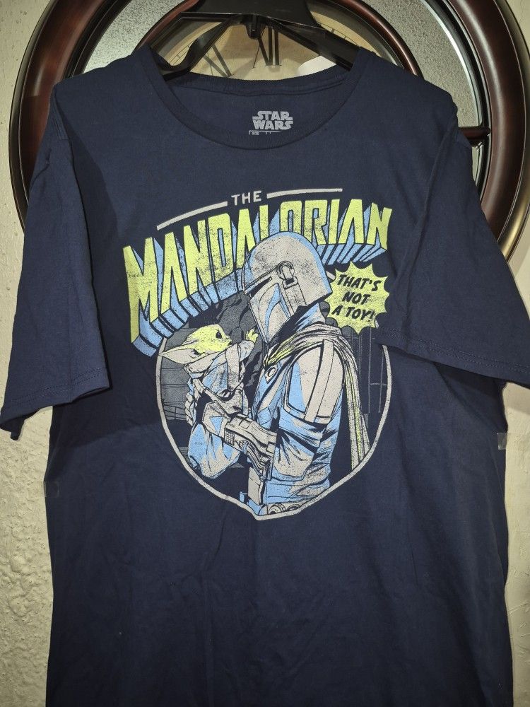 Star Wars T-Shirt (Child Hold -title)