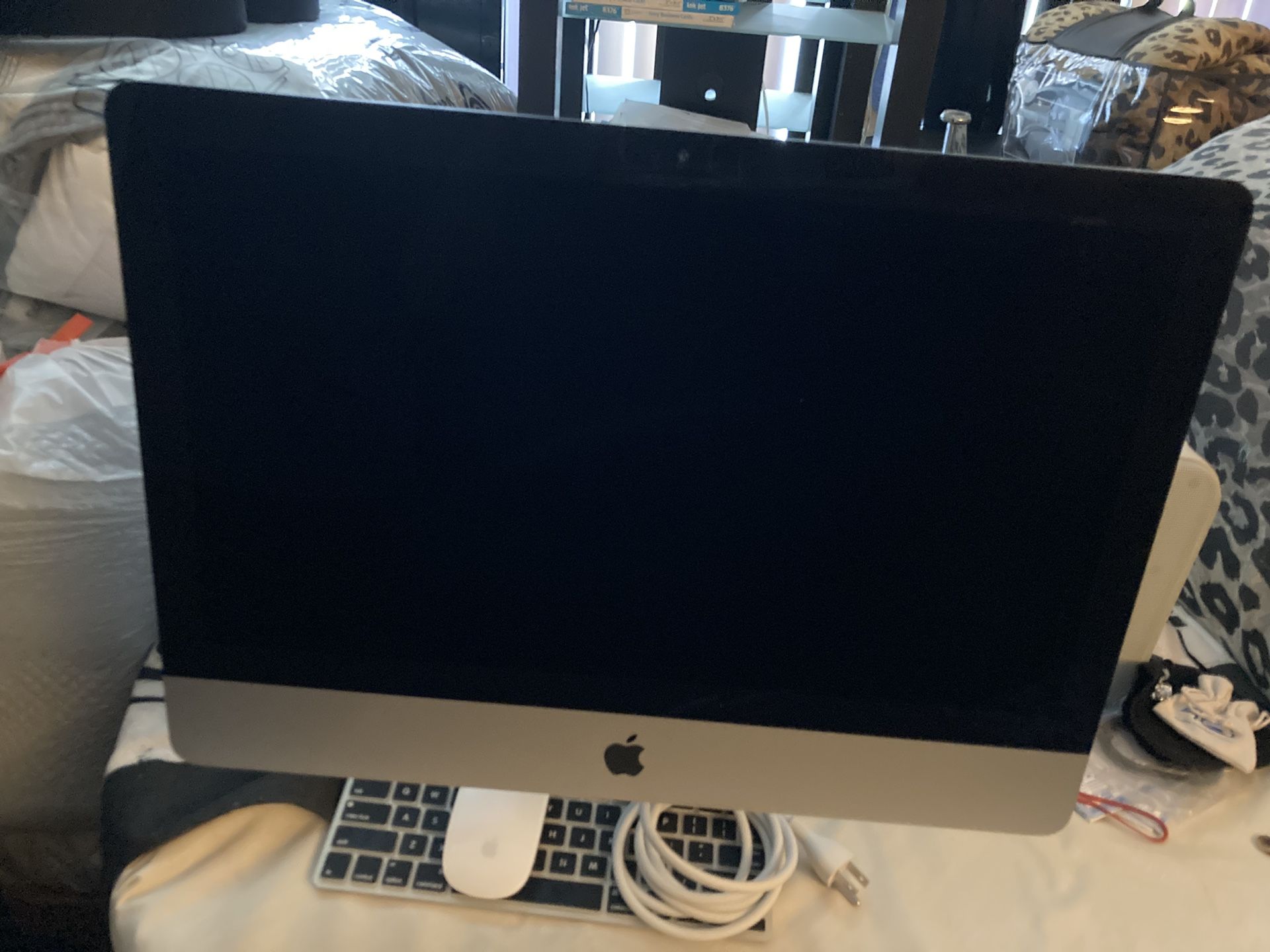 Apple Desktop Computer (2013)