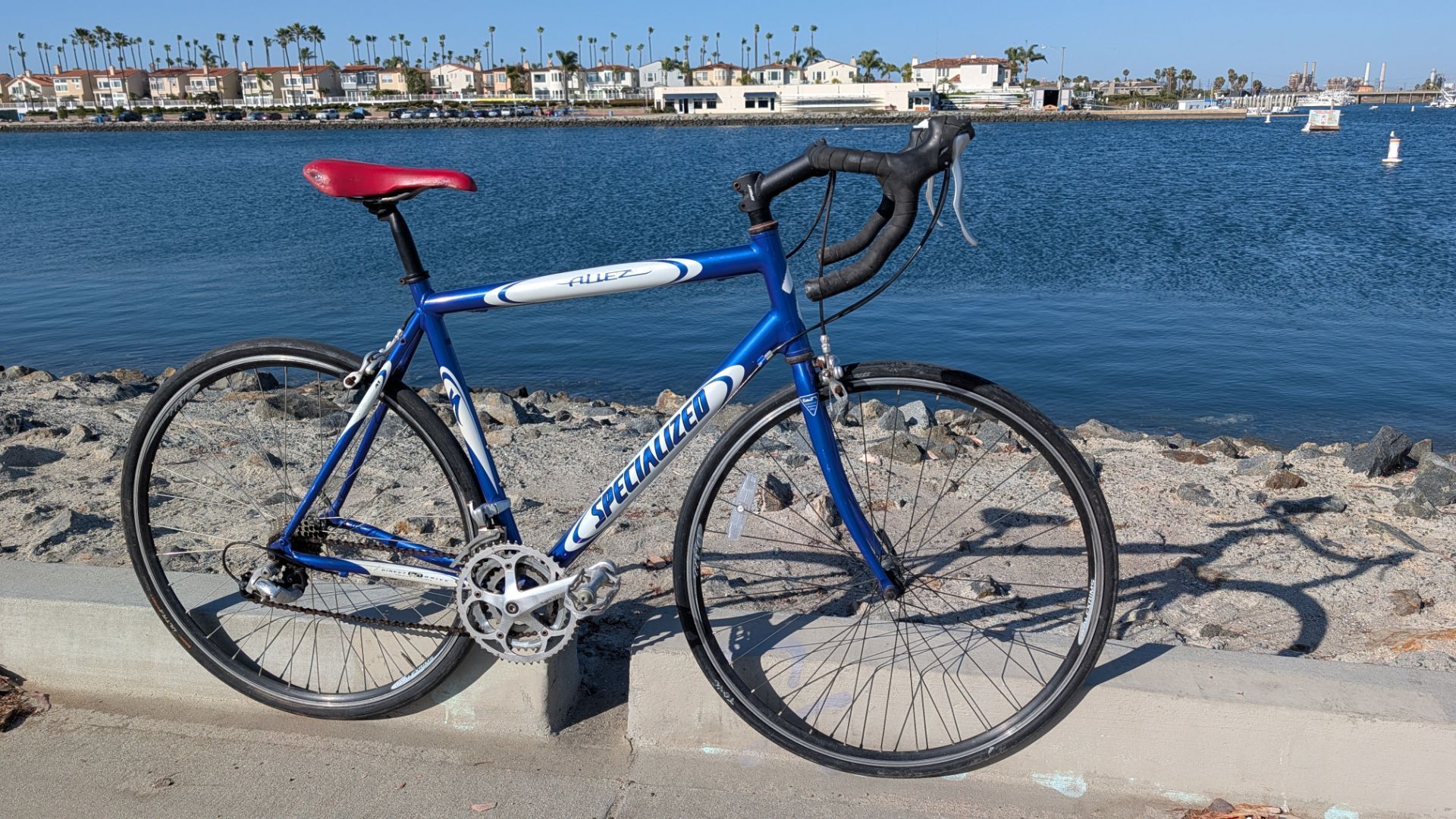 Specialized Allez road bike 24 speed racing bicycle men's 21" frame 28" wheels please read USA colors