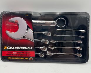 GEARWRENCH 10 Pc. 12 Pt. Stubby Combination Wrench Set, SAE - 81905