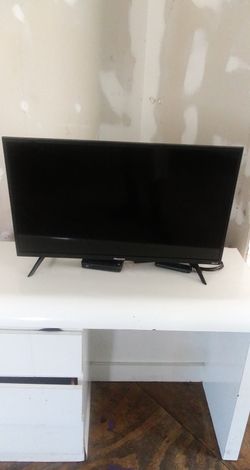 32 hisense roku tv