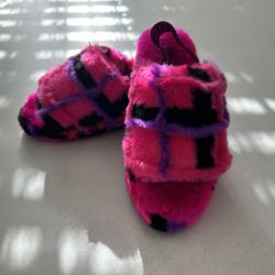 Women’s Ugg  Slippers Size 5