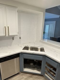 Quartz Kitchen Countertops 