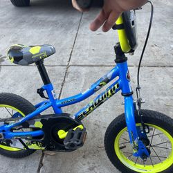 Schwin Valve 12" Kids' Bike - Blue