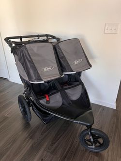 BOB Double Stroller. Perfect 4 Running/ Jogging/ Hike/ Beach