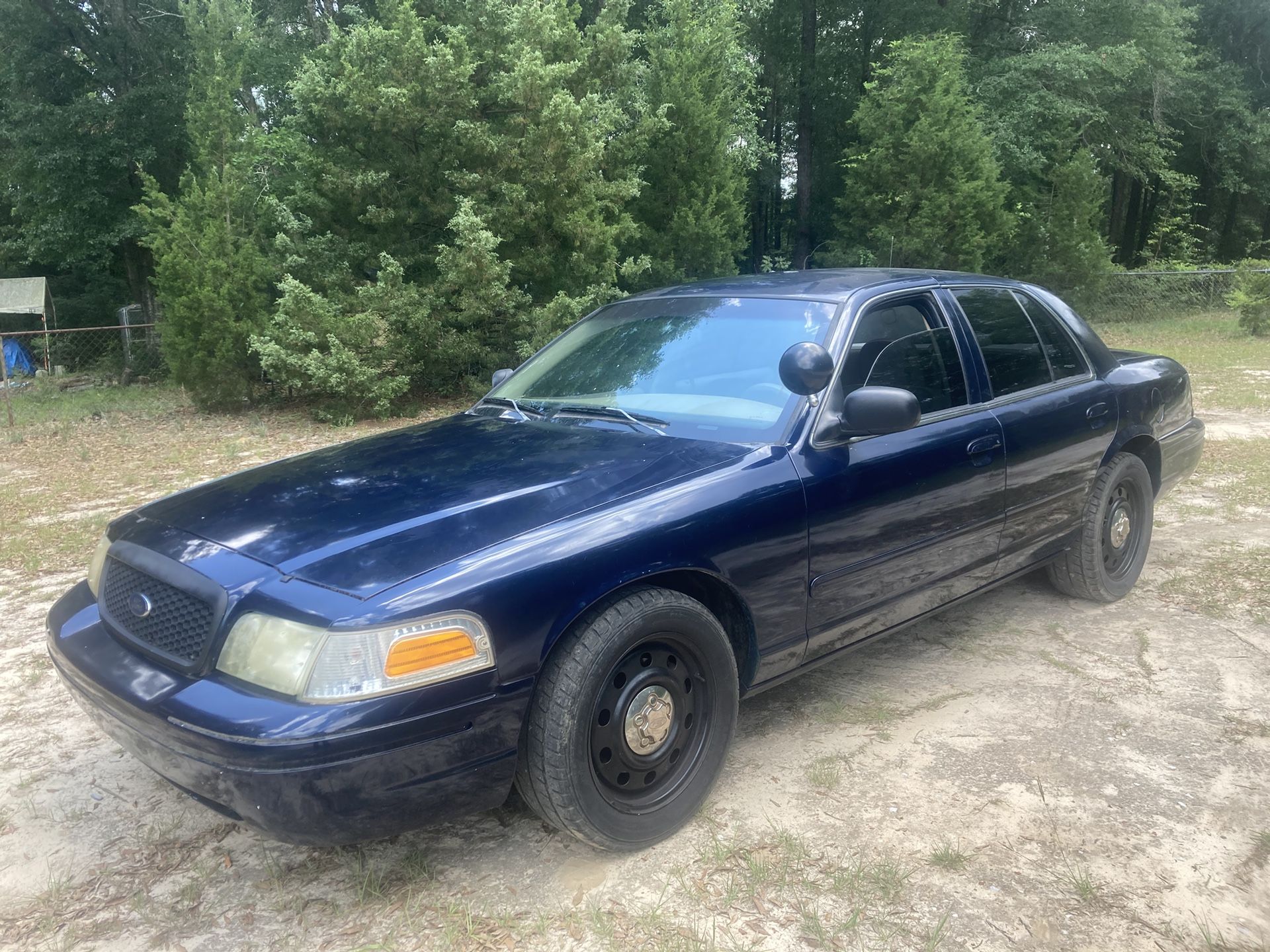 2004 Ford Crown Victoria