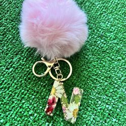 New Letter Alphabet Keychain Crystal Resin  (Nuevo).  NO TRADES.   NO SHIPPING.  (EAST PALMDALE). FINAL SELL