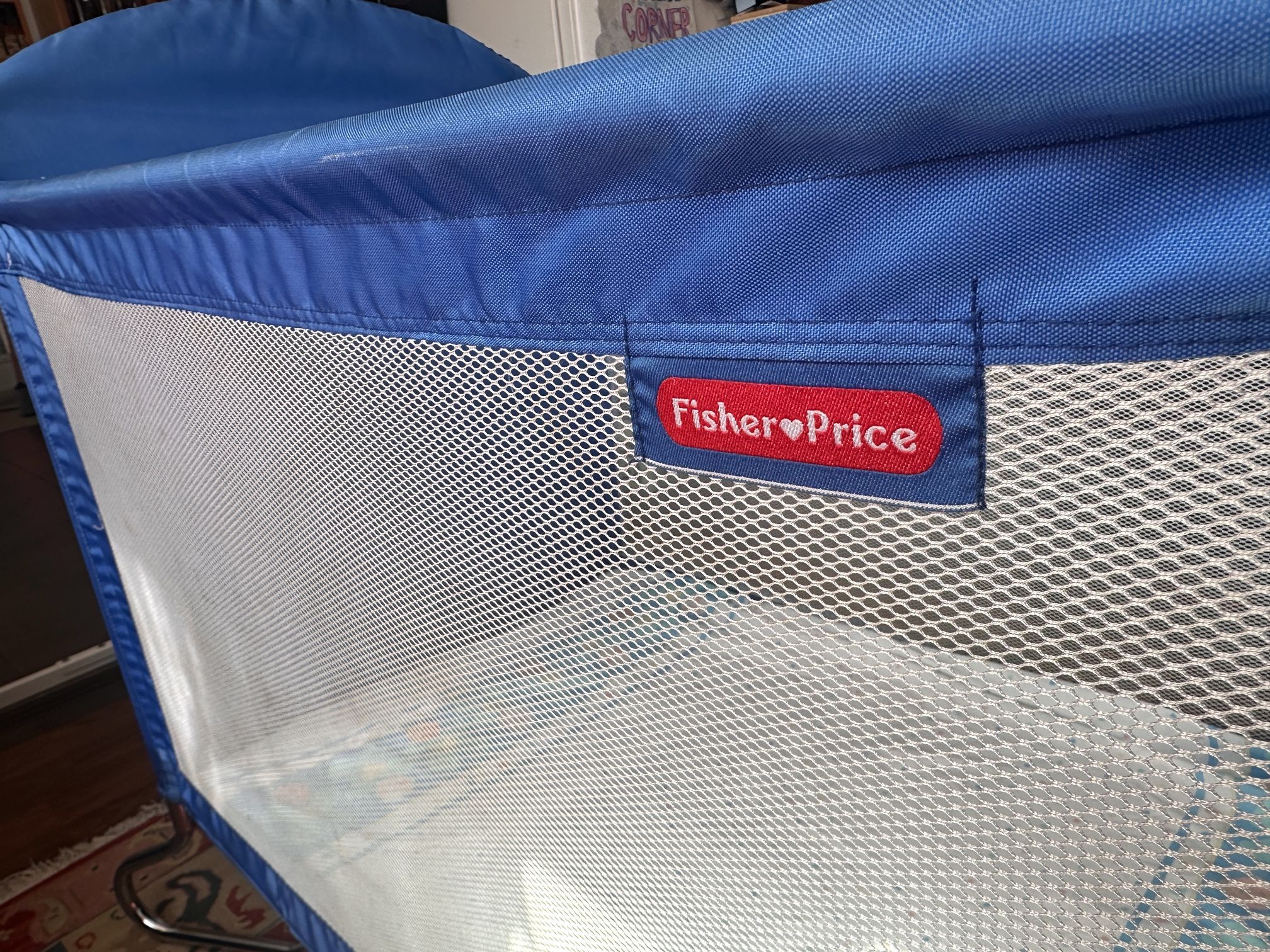 Vintage Retro Fisher Price Baby Toddler Crib Playpen Pack N Play 