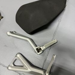 Ducati Panigale Passenger Seat And Peg