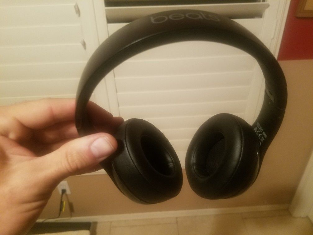 Beats Studio 3 wireless